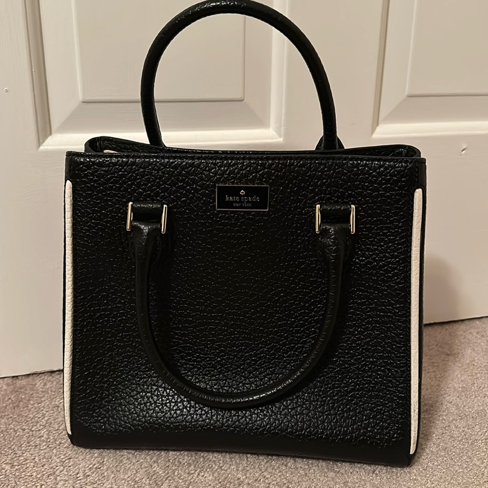 Kate Spade Black Pebbled Leather Tote with white piping